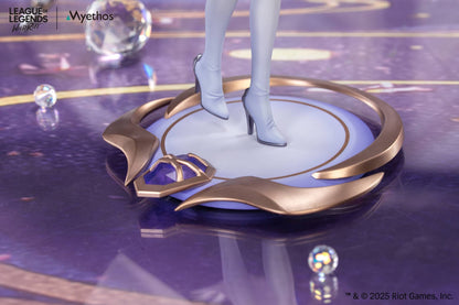 Presente+: League Of Legends - Lux (Versão Rosa de Cristal) 1/8