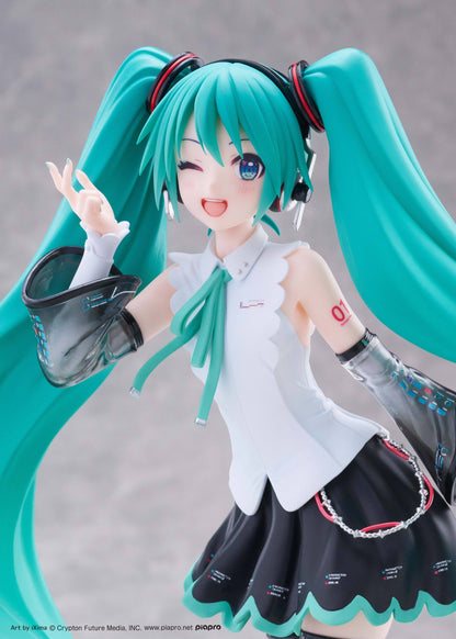 Hatsune Miku: NT Ver. T-Most Figure