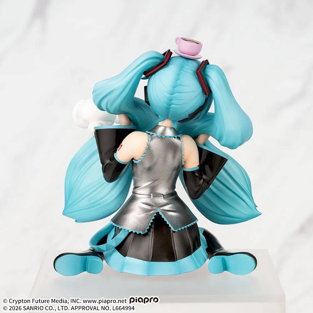 Hatsune Miku x Cinnamoroll: Fluffy Ver. Premium Chokonose Figure