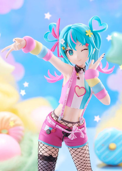 POP UP PARADE: Hatsune Miku - DecoMiku Lightness (L Size)