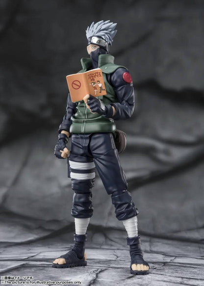 S.H.FIGUARTS: Naruto Shippuden - Kakashi Hatake (The Famous Sharingan Hero)