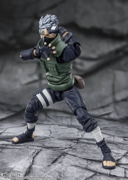S.H.FIGUARTS: Naruto Shippuden - Kakashi Hatake (The Famous Sharingan Hero)
